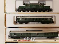 N scale Rapido Arnold Trains Deutsche Line 4 cars 1 Locomotive
