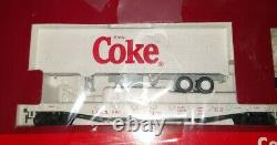 NEW HO ATHEARN COCA COLA Train SET LOCOMOTIVE & 4 Cars & Track 1/87 Scale