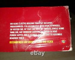 NEW HO ATHEARN COCA COLA Train SET LOCOMOTIVE & 4 Cars & Track 1/87 Scale