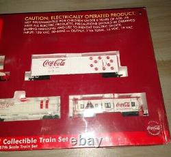 NEW HO ATHEARN COCA COLA Train SET LOCOMOTIVE & 4 Cars & Track 1/87 Scale