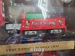 NIB LIONEL O 1923140 Disney Mickeys Christmas Express Train LionChief Bluetooth