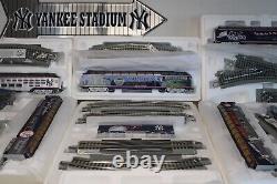 New York Yankees Hawthorne Village Train Set Bachmann HO Scale 7 Train Cars NEW