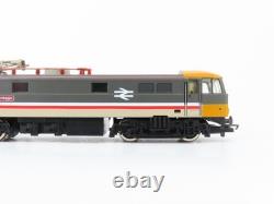 OO Scale Hornby Intercity Electric Locomotive #86228 with 2 Passenger Cars