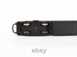 OO Scale Hornby Intercity Electric Locomotive #86228 with 2 Passenger Cars