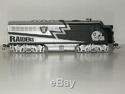 Oakland Raiders Hawthorne Village Train Set Diesel Locomotive 5 Domed Vista Cars