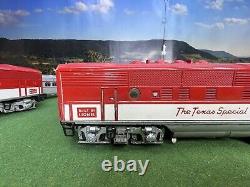 Original Lionel 1520W Texas Special Passenger Train Set. LIONEL 2245 AB Diesel