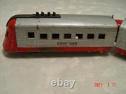 Pre-War Lionel Streamliner 1700E Red & Silver Locomotive Train Engine Cars 027