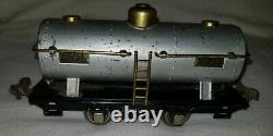 Pre War Lionel Train Set #252 Locomotive, 803,804,805,807 cars