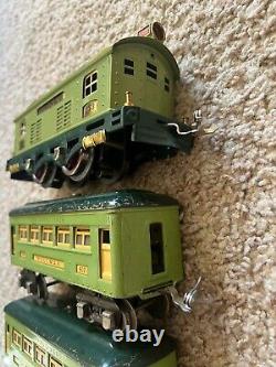 Prewar Lionel 253 Locomotive, 607 Pullman, 608 Observation Car, Train Lot