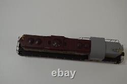 Proto 2000 Series GP7 II Locomotive Canadian Pacific 8410 HO Gauge Train Car