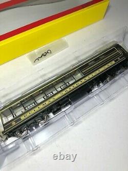 R4437 Hornby Train Pullman Observation Car