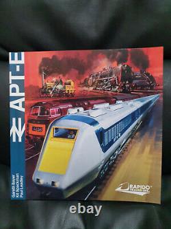 Rapido Trains UK 924001 British Rail APT-E 4 car train pack with souvenier book