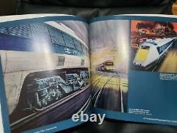 Rapido Trains UK 924001 British Rail APT-E 4 car train pack with souvenier book