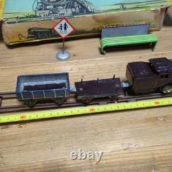 Rare VTG 1950s Bandai Japanese Tin Steam Locomotive Train Set with Tracks Station