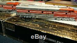 Rock Island K-Line K-28841 MTH Streamline Golden Rocket Passenger Car Train Set