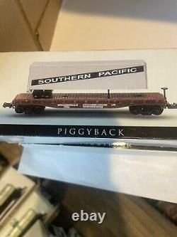 Southern Pacific train cars tank car/ Locomotive/Piggy ++++ New