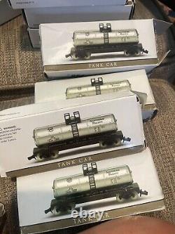 Southern Pacific train cars tank car/ Locomotive/Piggy ++++ New