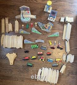 Thomas & Friends Train HUGE LOT 42 Railroad Locomotives Cars & Track Etc. READ