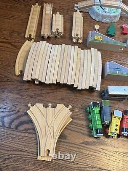 Thomas & Friends Train HUGE LOT 42 Railroad Locomotives Cars & Track Etc. READ