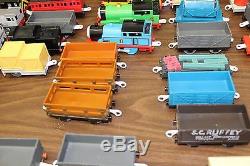 Thomas the Tank Engine Train Lot of 60 Trackmaster Locomotives & Cars Battery