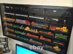 Train Display Case HO Scale Cabinet Railroad Car Locomotive Collection USA Frame