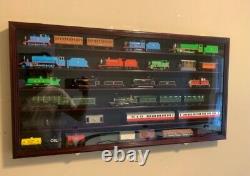 Train Display Case HO Scale Walnut Cabinet Railroad Car Locomotive Wood US Frame