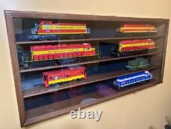Train Display Case O Scale Walnut Railroad Car Locomotive Collection USA Cabinet