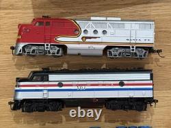 Train Lot 3 Engines, Cars, Tracks, Houses, Tracks, Etc At Hearn Bachmann
