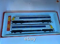 Triang Hornby OO Gauge Railways R555C Pullman Train 2 Car Set Boxed