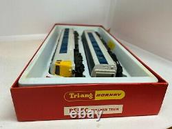 Triang Hornby OO Gauge Railways R555C Pullman Train 2 Car Set Boxed