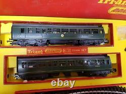 Triang Rs. 27 B. R Green 2 Car Metro Cammell Class 101 Train Set Excellent Boxed