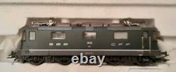 Trix HO SBB Commuter Train 21333 And Additional First Class Lightsteel Car 23340