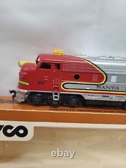 Tyco 3 Cars Mantua T224H T230HC HO Red Box Santa Fe F9 A &B Locomotives Dummy