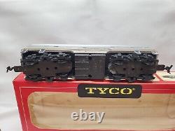 Tyco 3 Cars Mantua T224H T230HC HO Red Box Santa Fe F9 A &B Locomotives Dummy