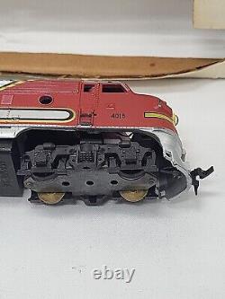 Tyco 3 Cars Mantua T224H T230HC HO Red Box Santa Fe F9 A &B Locomotives Dummy