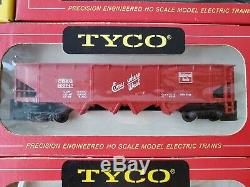 Tyco Train Set Vintage 1968 Ho Scale 5 Cars, Locomotive, Track, Bridge, Transfor