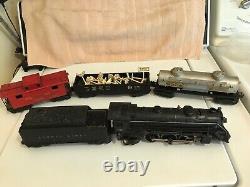 VTG LIONEL TRAIN SET -027 1950's Very good condition, Engine +4 cars