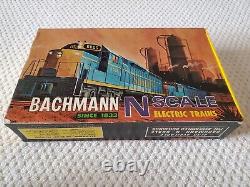 VTG NOS Buchmann F-9 Diesel 4 car electric train set withpower pack 4304- Untested