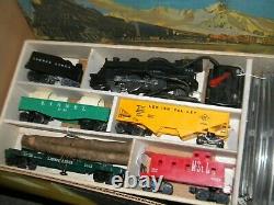 Vintage #11520 LOINEL Six Unit TRAIN Set. Steam Locomotive, Tender, 4 Cars & OB