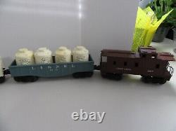 Vintage 1957 Lionel Train Set #1569 Diesel Freight Engine and 4 Cars