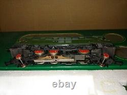 Vintage 70s MIB Mint Marklin HO Train 2850 Set, E0414 Locomotive, 3 Passenger Cars