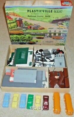 Vintage AMERICAN FLYER HUGE MODEL TRAIN SET-SEVERAL CARS /ACCESSORIES NEW PRCE