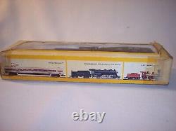 Vintage Bachmann Ford FRDX 7825 HO Train Engine & Coal Car Untested Hong Kong