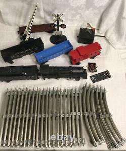 Vintage Lionel 242 Engine Train Cars & Metal Train Track Bundle