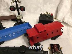 Vintage Lionel 242 Engine Train Cars & Metal Train Track Bundle