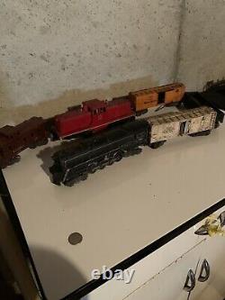 Vintage Lionel 671 627 Lionel Lines Locomotive Train Lot Engine And Freight Cars