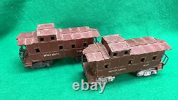 Vintage Lot of Lionel Lines Train Locomotive/Coal Tender/Gondola Car/Caboose