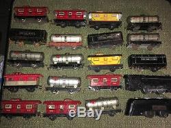 Vintage MARX O gauge train lot 18 cars 2 locomotives Commodore Vanderbilt