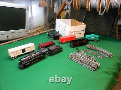 Vintage MARX TRAINS Lot 1666 Locomotive /Tenders /Tracks / Cars / Cabooses