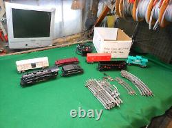 Vintage MARX TRAINS Lot 1666 Locomotive /Tenders /Tracks / Cars / Cabooses